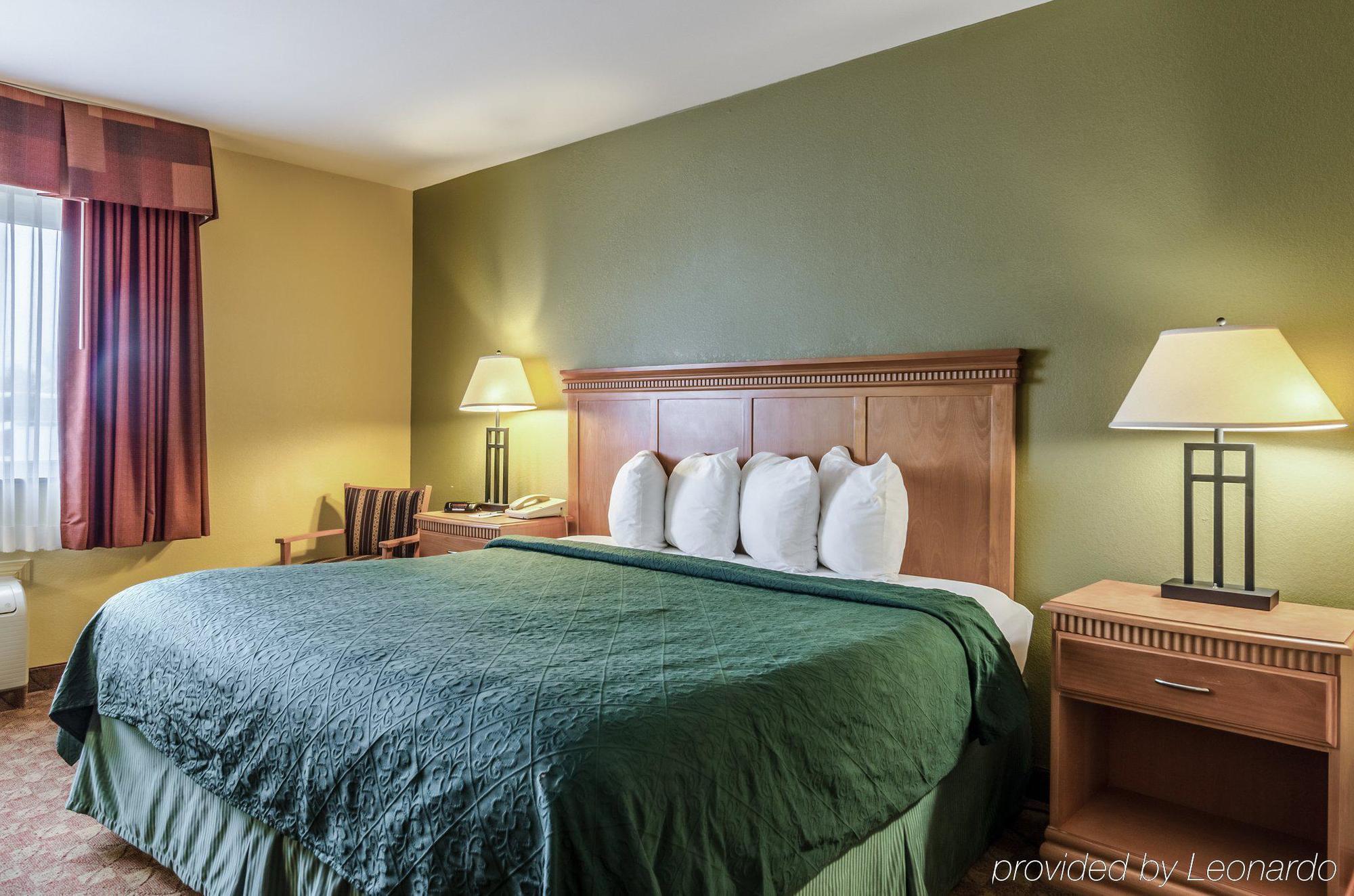Rodeway Inn 사우스허친슨 외부 사진